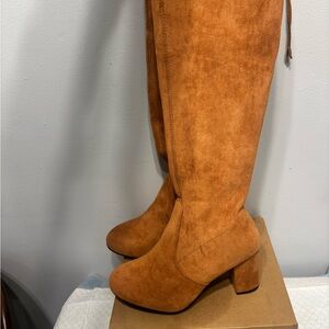 Women's Over The Knee Suede Block Heel Boots - Khaki